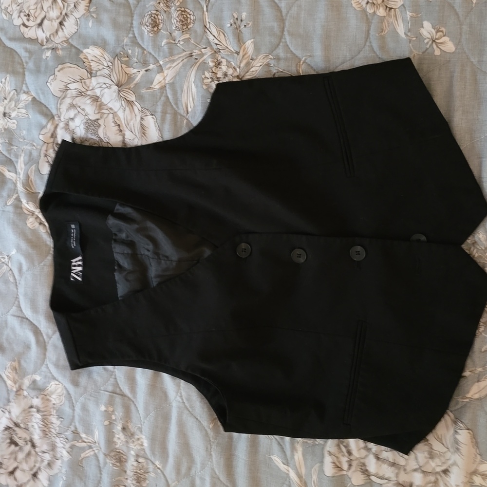 Zara black vest size S